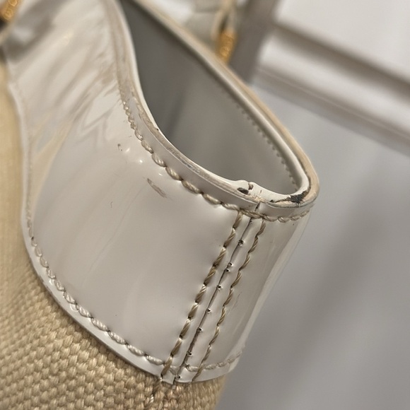 Tory Burch Bag Canvas and Patent Leather Trimmed Beach Tote - Picture 10 of 17